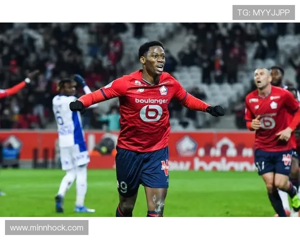 乔纳森·戴维低波动表现解析：稳定高效的进球输出