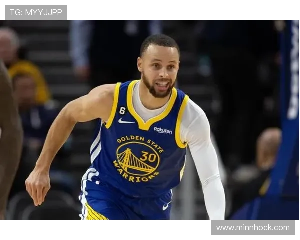 特雷·杨挡拆组织比库里效率分化显著